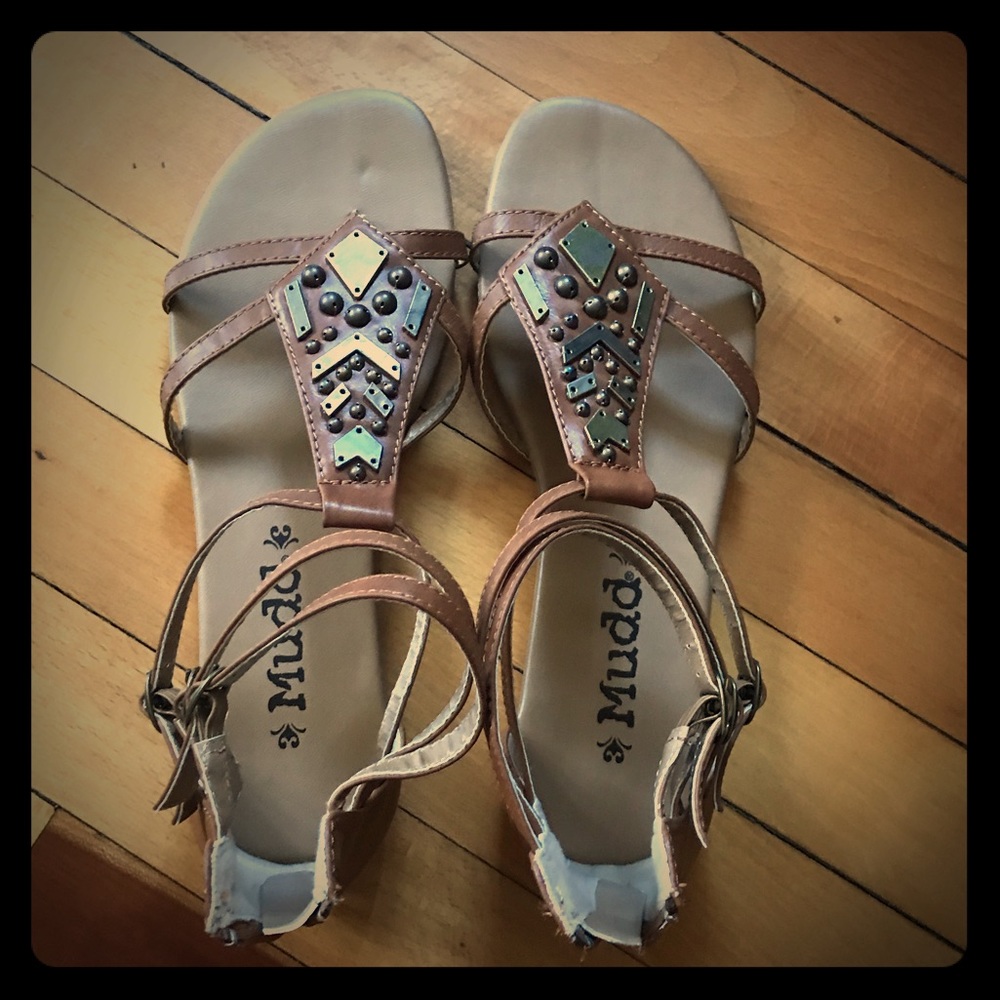 Mudd sandals